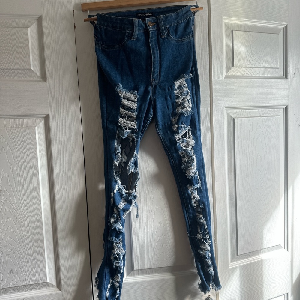 Fashion Nova Blue Distressed Skinny Jeans